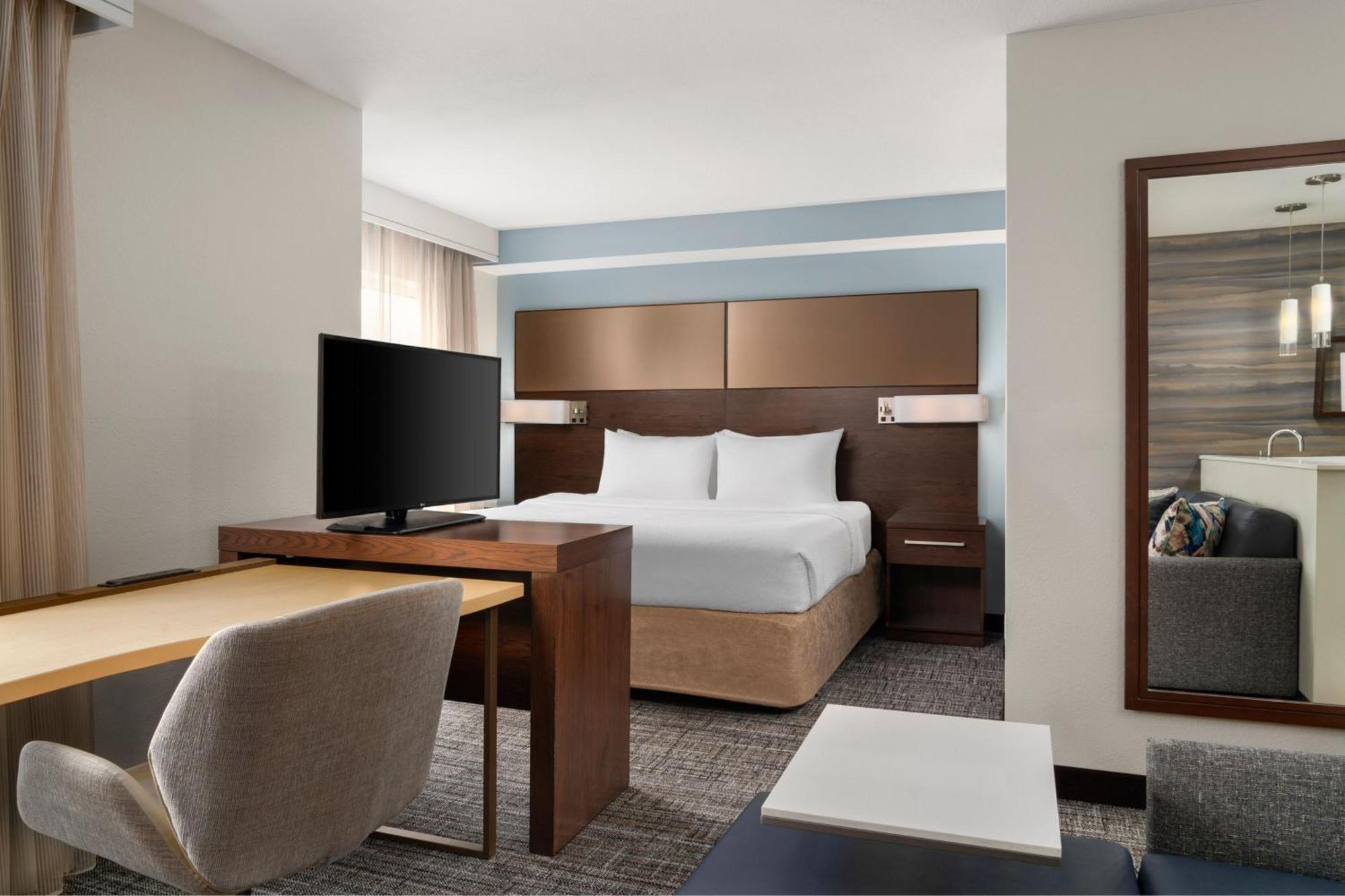 Residence Inn By Marriott Milwaukee West Wauwatosa Exteriör bild